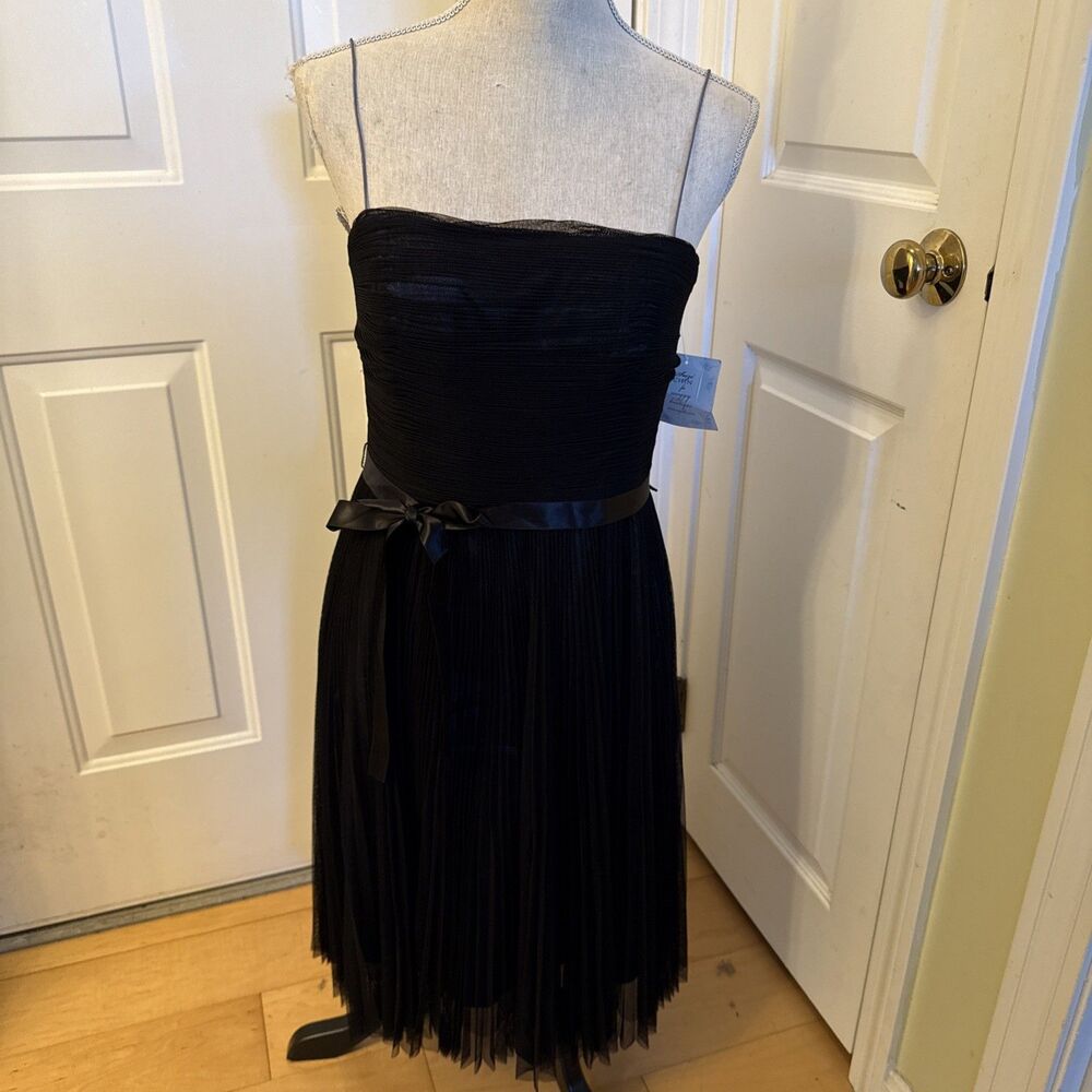PERFECT PLEATS suzi chin for maggy boutique dress Black Silver Underlay size 6